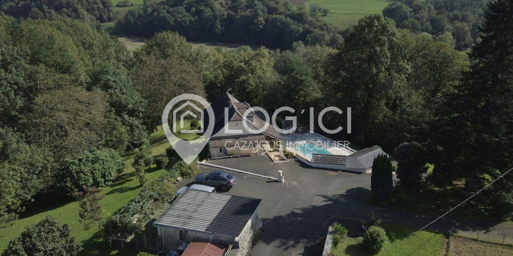 maison à NAY (64800)