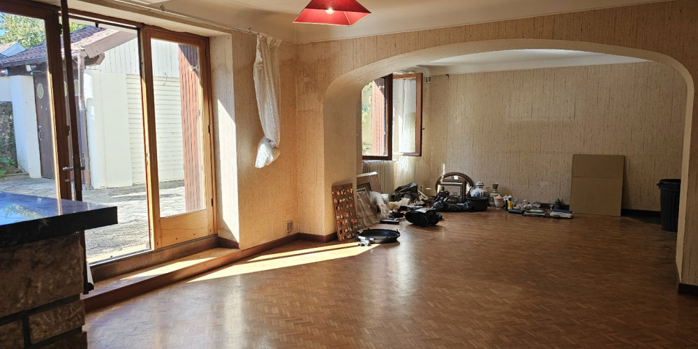 maison à PUYOO (64270)