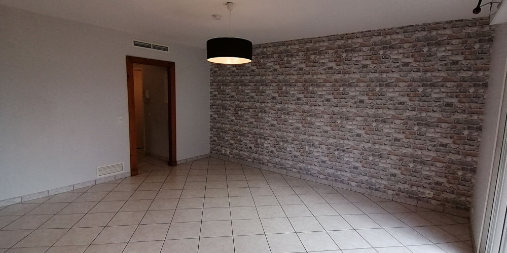 appartement à PAU (64000)
