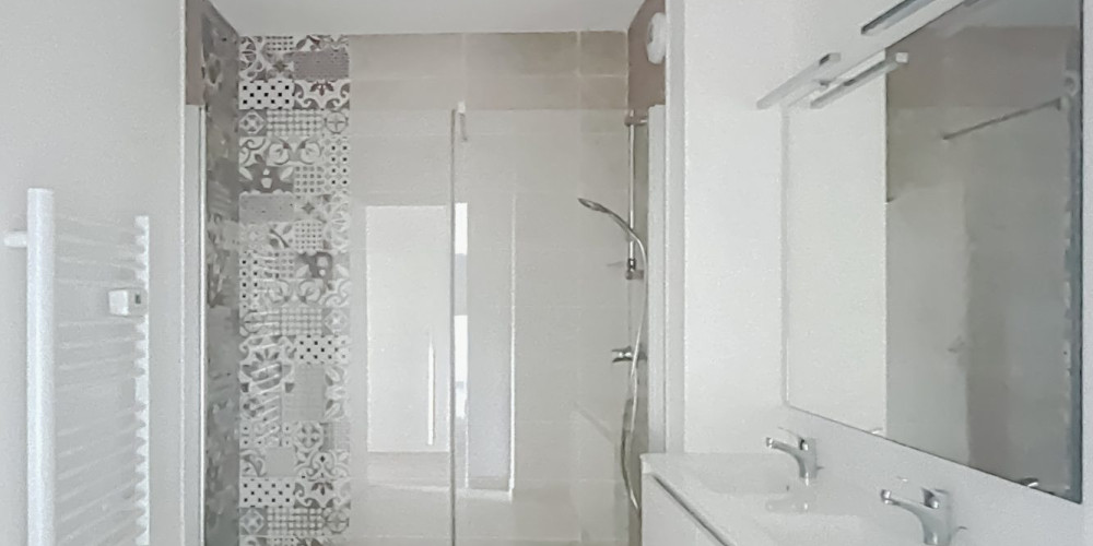 appartement à PAU (64000)