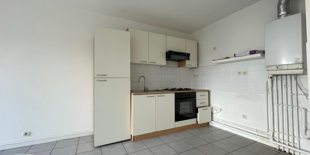appartement à PAU (64000)