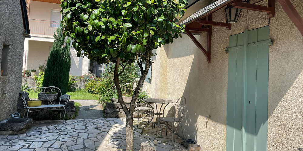 maison à GEZ (65400)