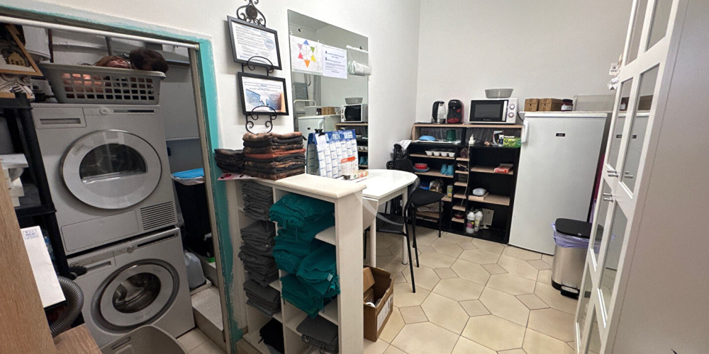 fond de commerce à HENDAYE (64700)