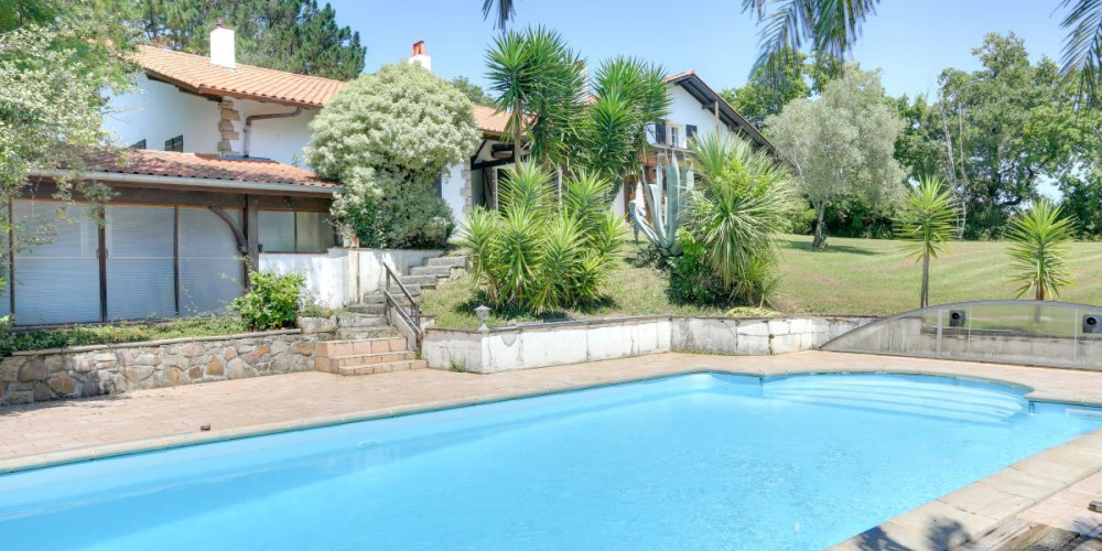 maison à CIBOURE (64500)