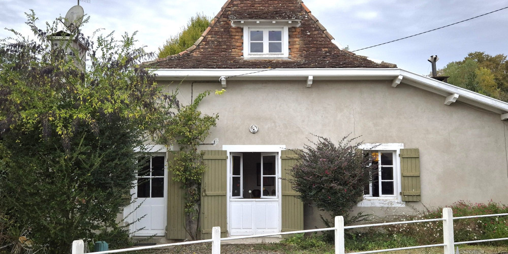 maison à SALIES DE BEARN (64270)