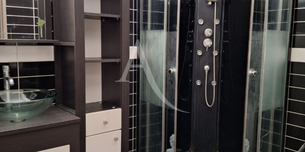 appartement à PAU (64000)