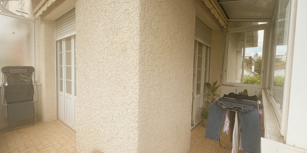appartement à PAU (64000)