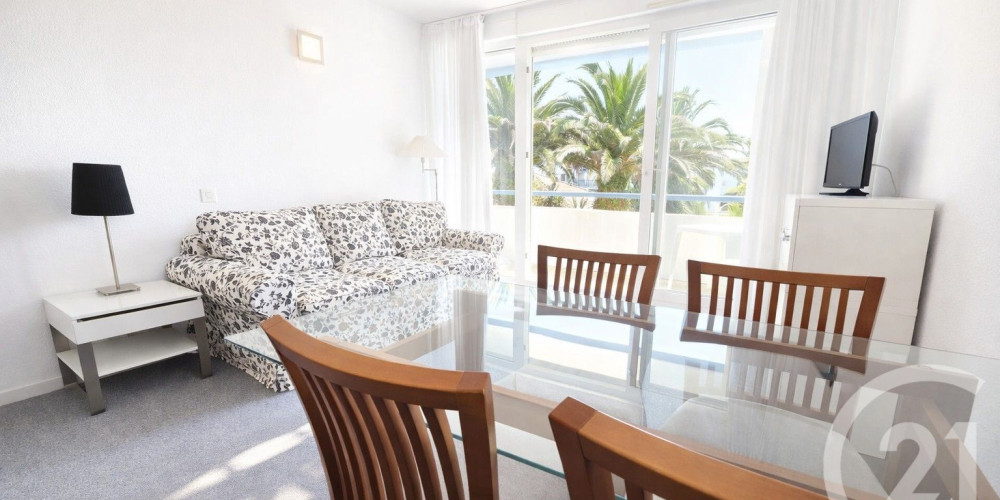 appartement à URRUGNE (64122)