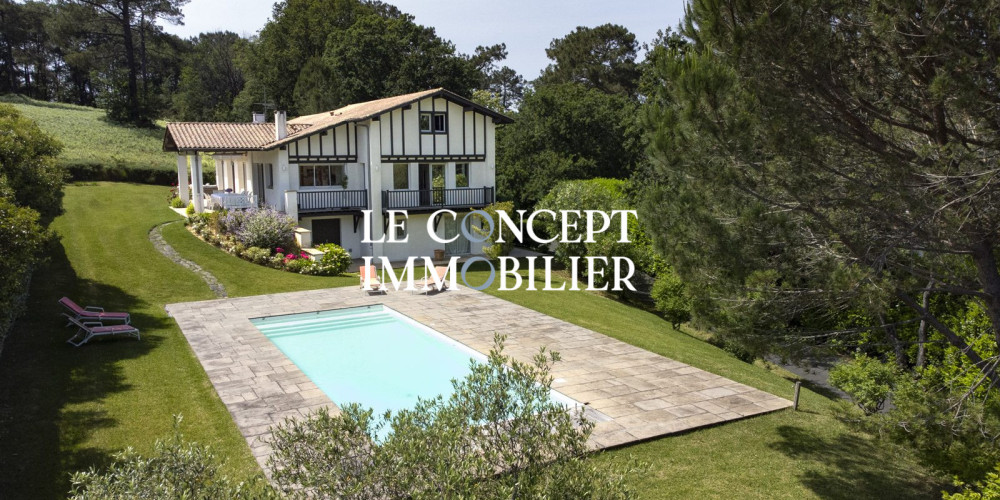 maison à BASSUSSARRY (64200)