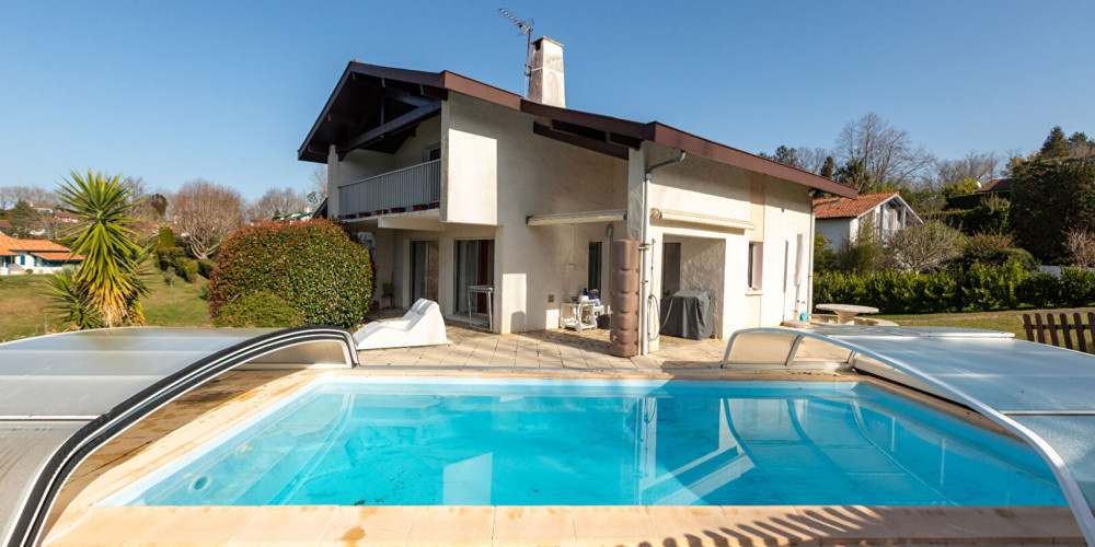 maison à ARBONNE (64210)