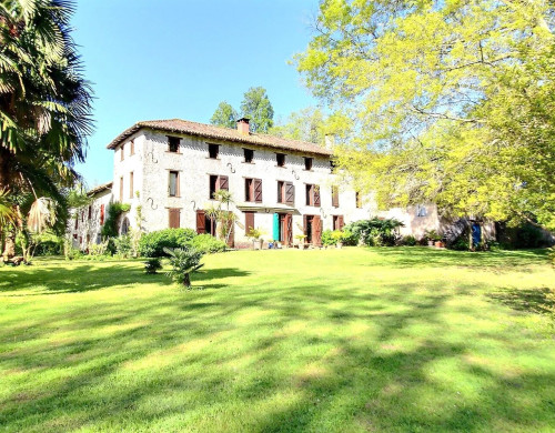maison  URT