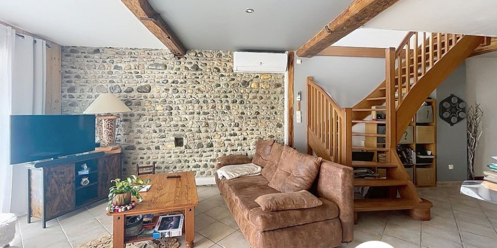 maison à MONEIN (64360)