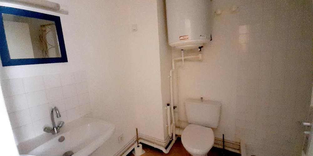 appartement à LONS (64140)