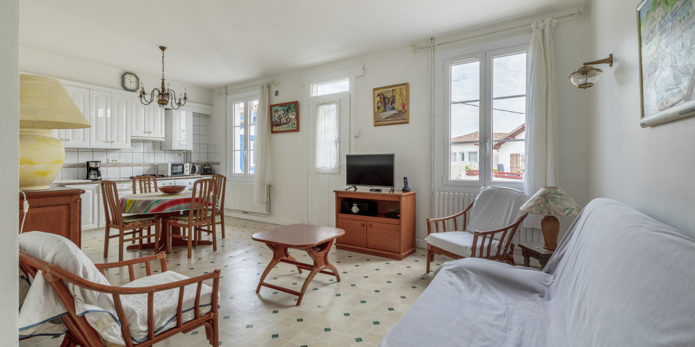 appartement à URRUGNE (64122)