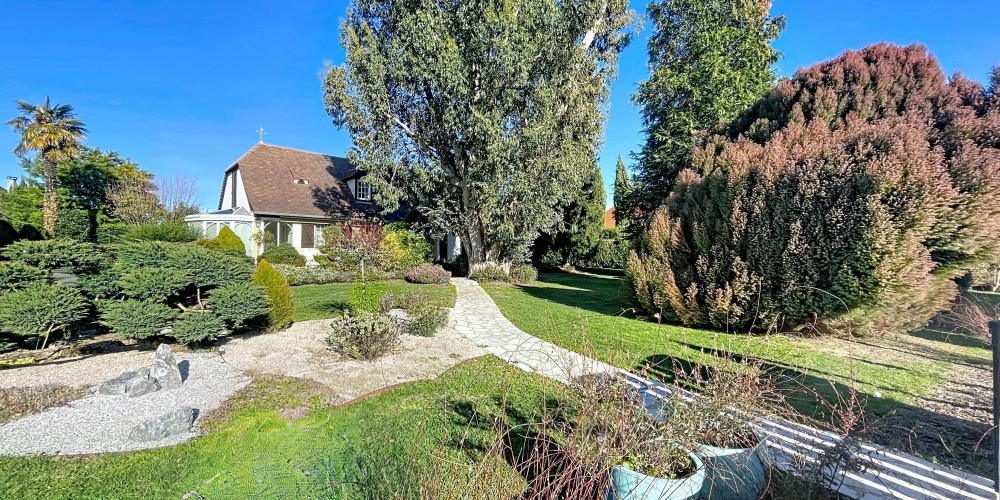 maison à IDRON (64320)