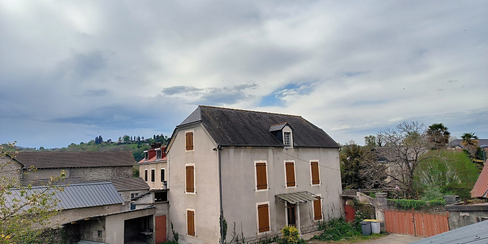 maison à ASSAT (64510)