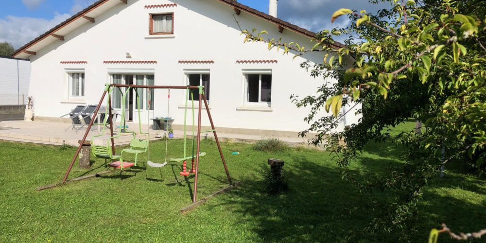 maison à LA BARTHE DE NESTE (65250)