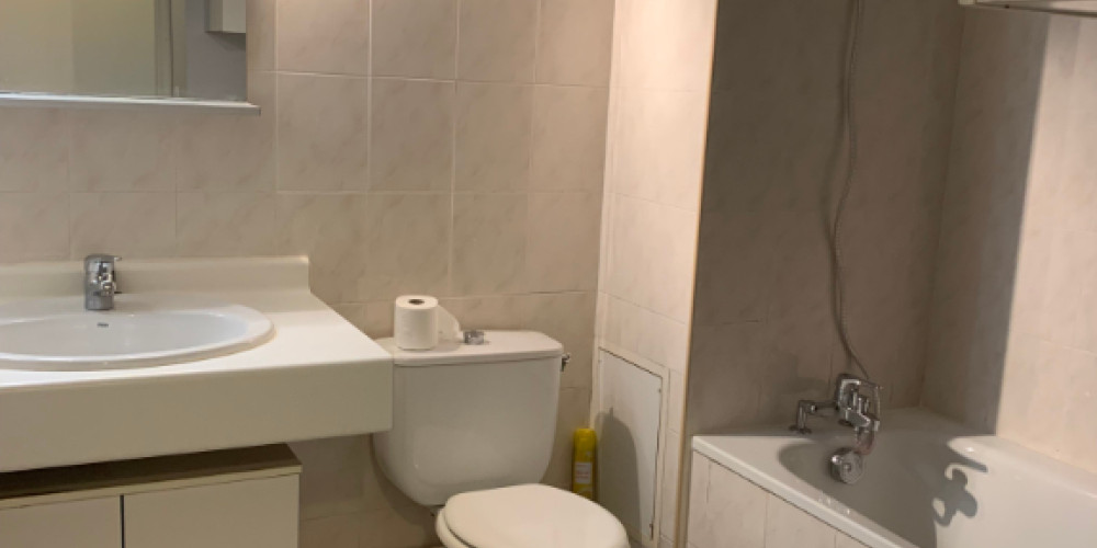 appartement à PAU (64000)