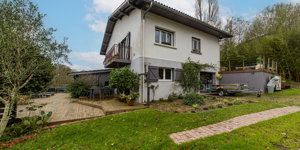 maison à USTARITZ (64480)