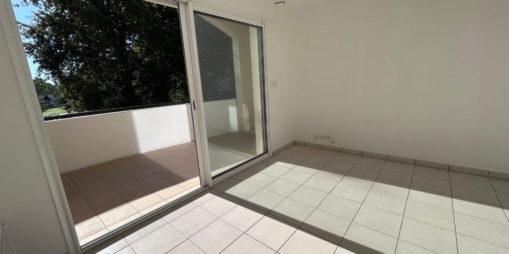 appartement à USTARITZ (64480)