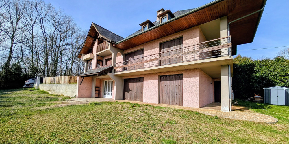 maison à SARROUILLES (65600)
