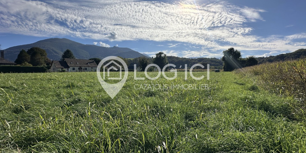 terrain à MONTAUT (64800)