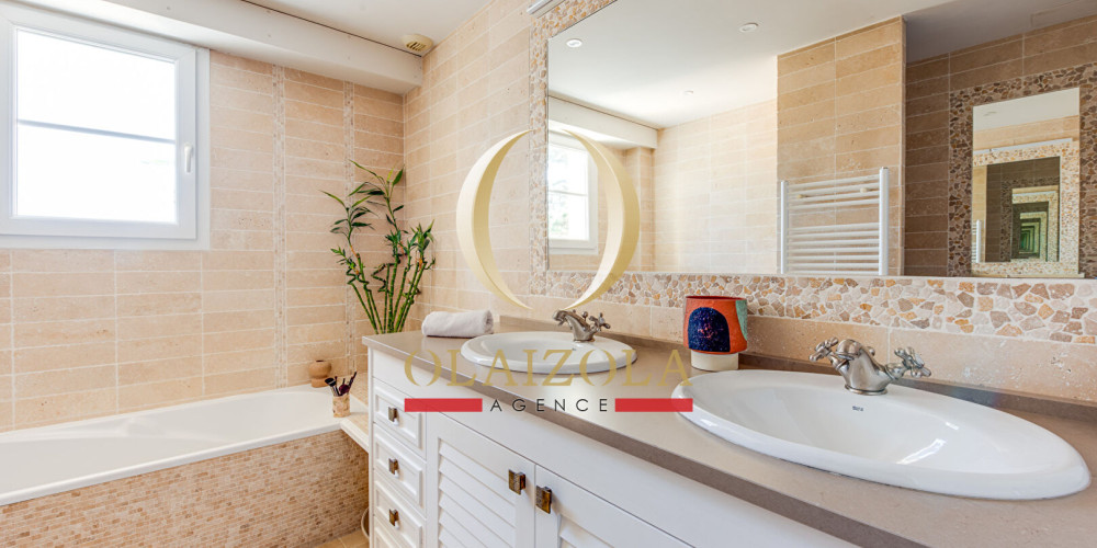 appartement à ANGLET (64600)