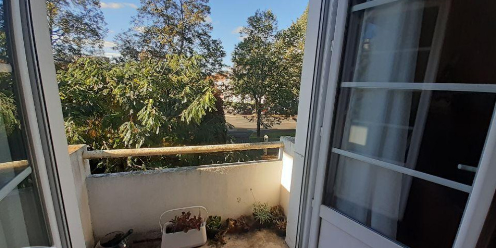 appartement à PAU (64000)