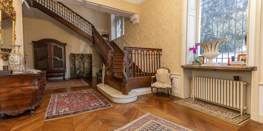 maison à PAU (64000)