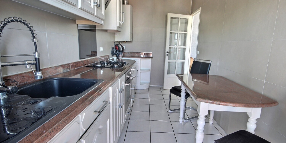 appartement à PAU (64000)