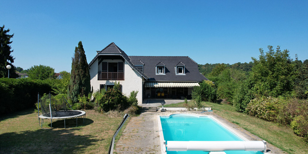maison à OLORON STE MARIE (64400)