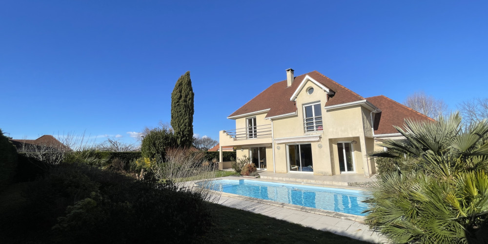 maison à IDRON (64320)