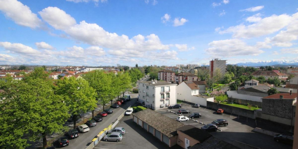 appartement à PAU (64000)