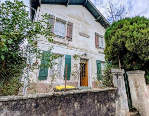 maison  BAYONNE