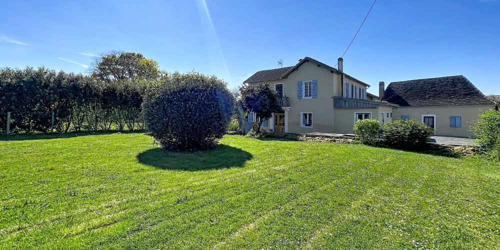 maison à ARZACQ ARRAZIGUET (64410)