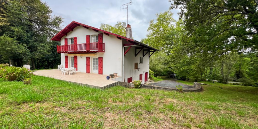 maison à URT (64240)