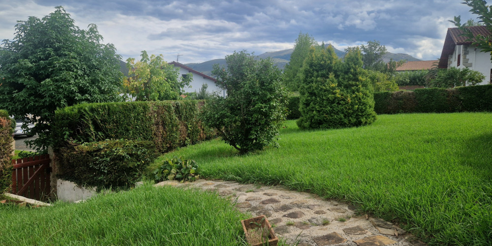 maison à ASCAIN (64310)