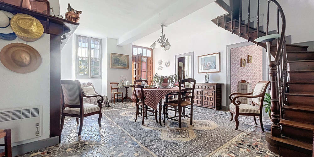 maison à SAUVAGNON (64230)