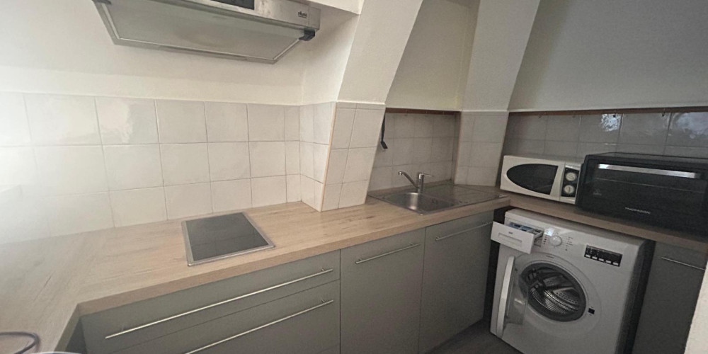 appartement à PAU (64000)