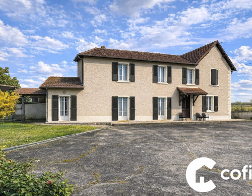 maison  THEZE