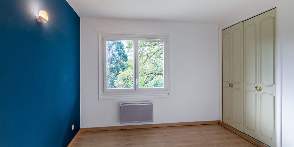 maison à URRUGNE (64122)