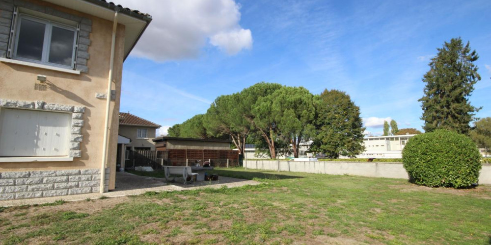 appartement à SERRES CASTET (64121)