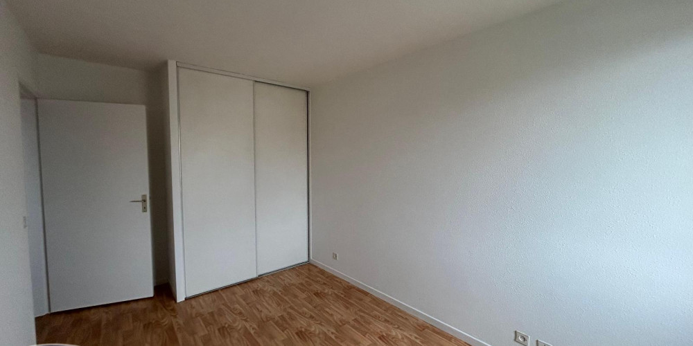 appartement à PAU (64000)