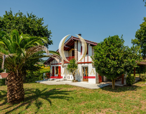 maison  ST PEE SUR NIVELLE
