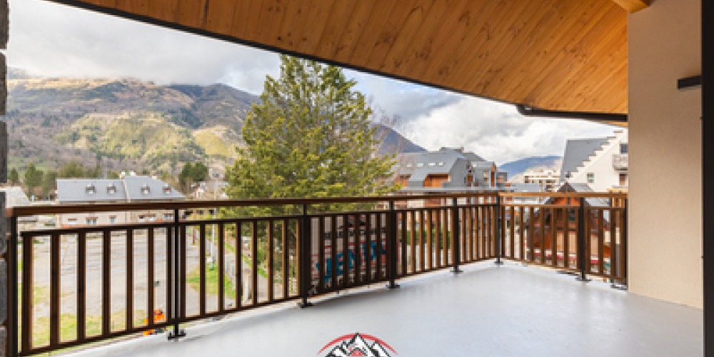 appartement à ST LARY SOULAN (65170)