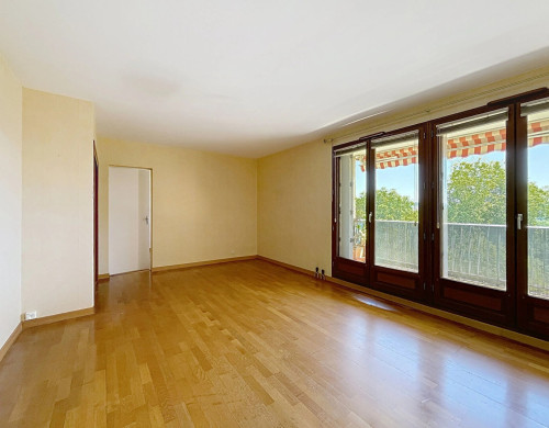 appartement  ST PIERRE D IRUBE
