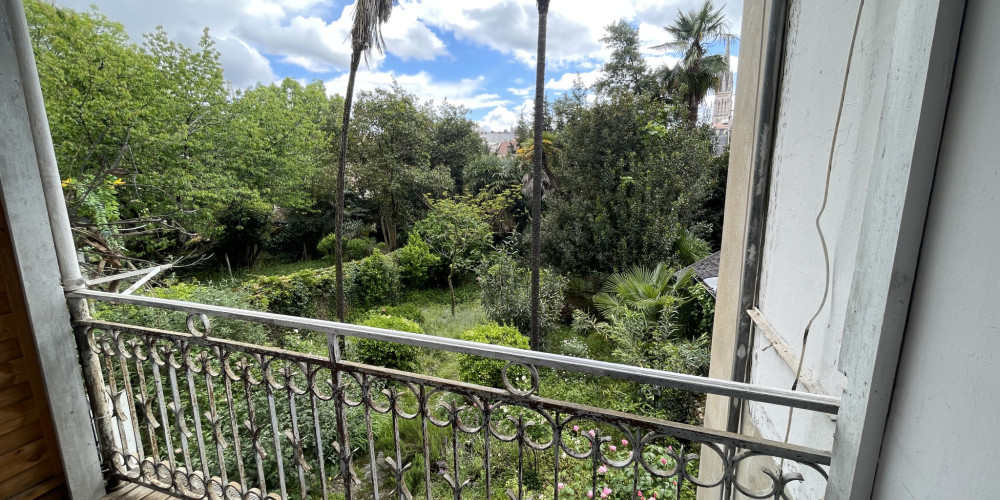 appartement à PAU (64000)