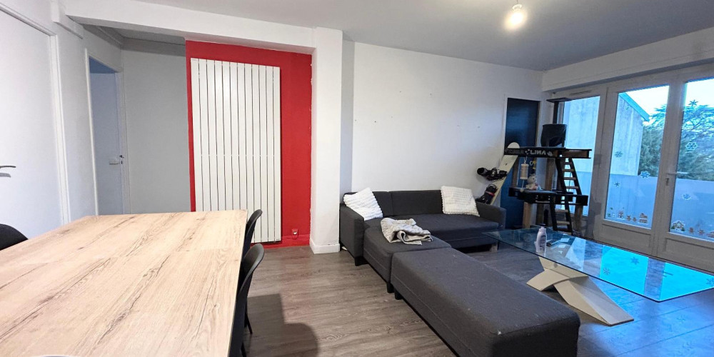 appartement à PAU (64000)