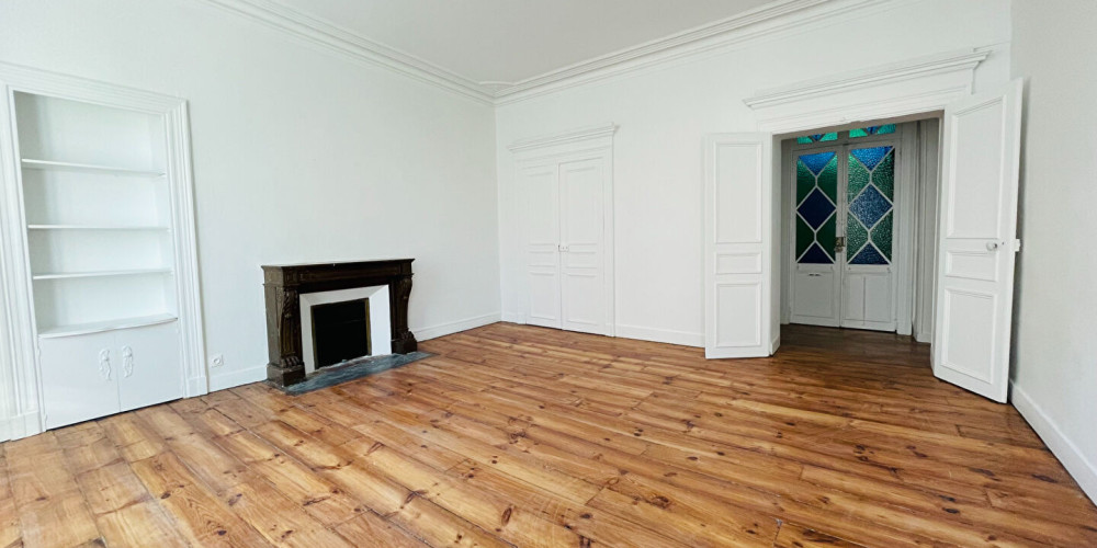 appartement à PAU (64000)
