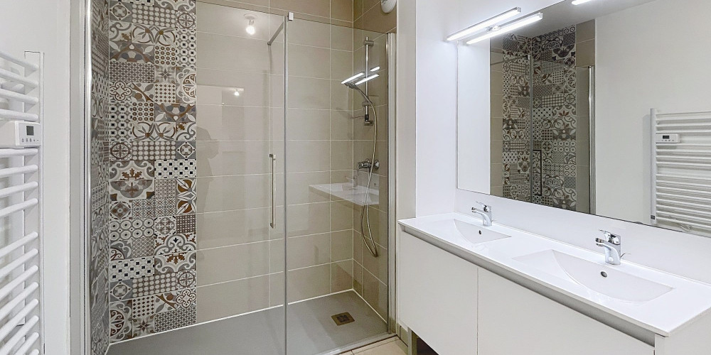 appartement à PAU (64000)